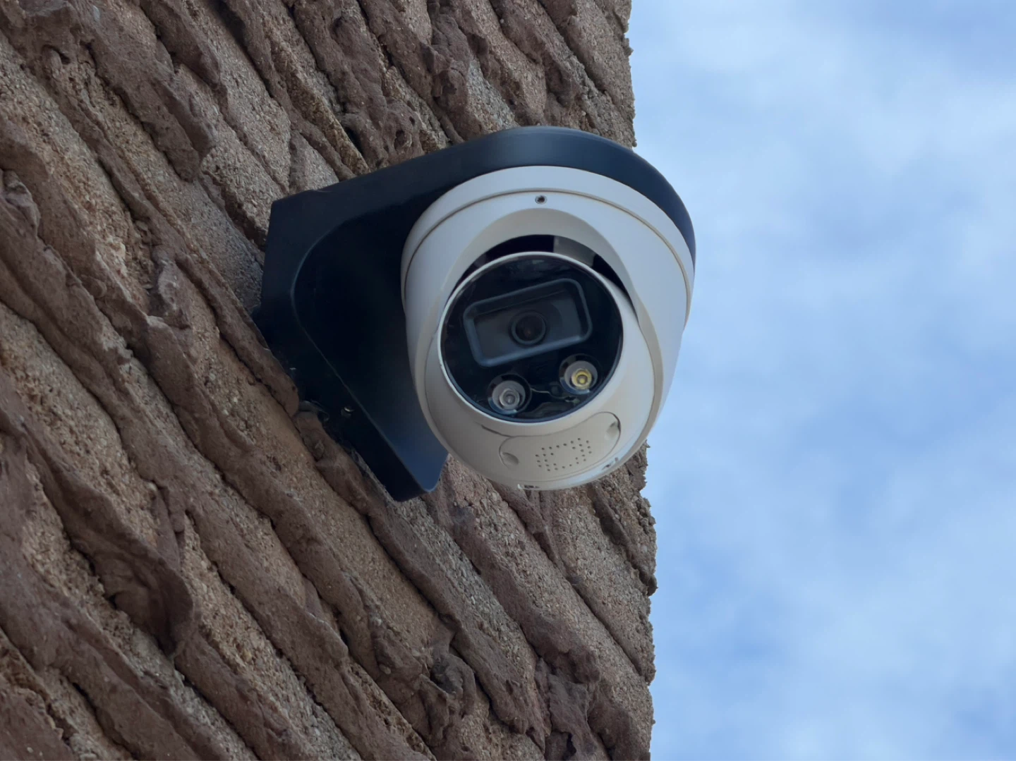 Lorex Security Camera - photo 4
