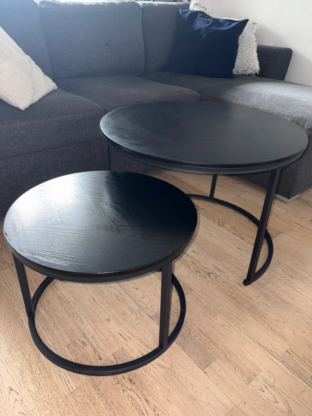 Set of 2 Black Nesting Coffee Tables - photo 2