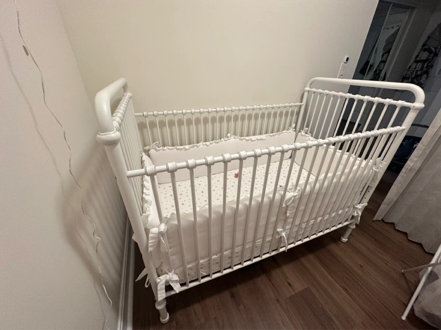 Namesake Abigail - White Metal Baby Crib - photo 2