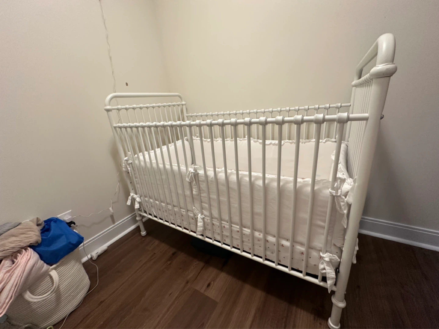 Namesake Abigail - White Metal Baby Crib - photo 3