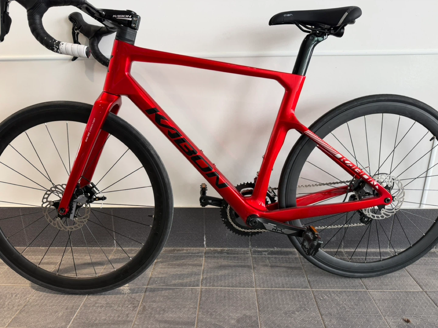 Red KABON Road Bike
