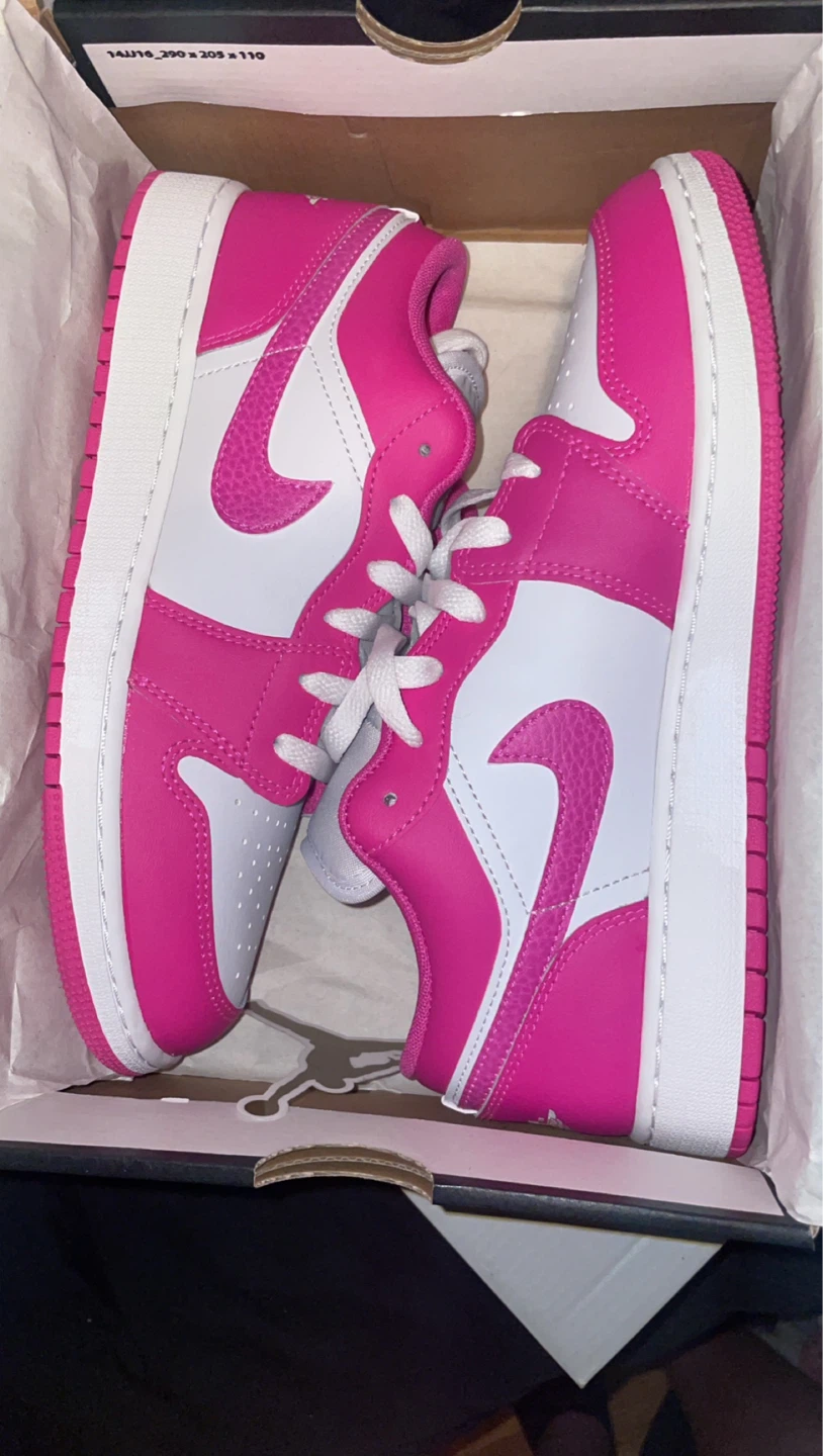 Air Jordan 1 Low (GS) "Fire Pink" Sz 7Y - photo 2