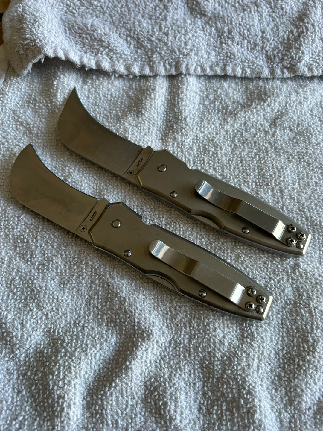 Klein Tools 2-5/8” Stainless Hawkbill Folding Knifes