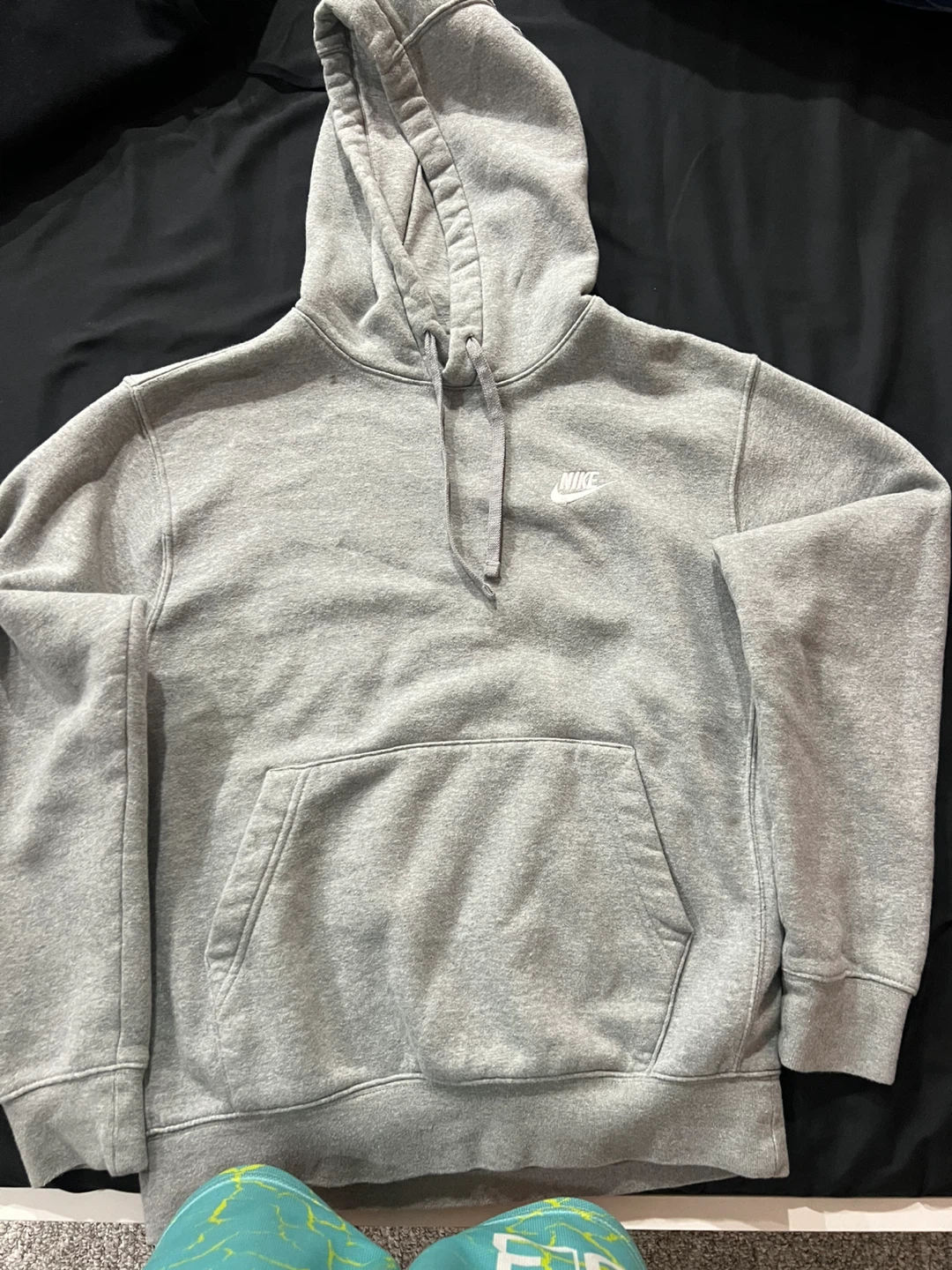 Nike hoodie men small