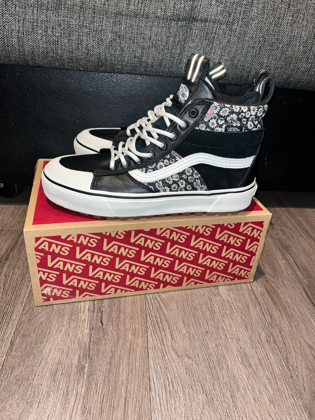 Vans Sk8-Hi MTE-2 Black Floral Sneakers - photo 2