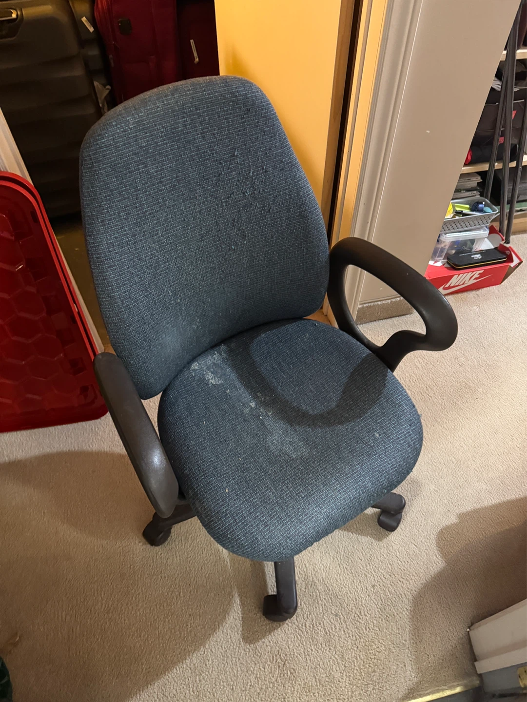 Office Chair - photo 3