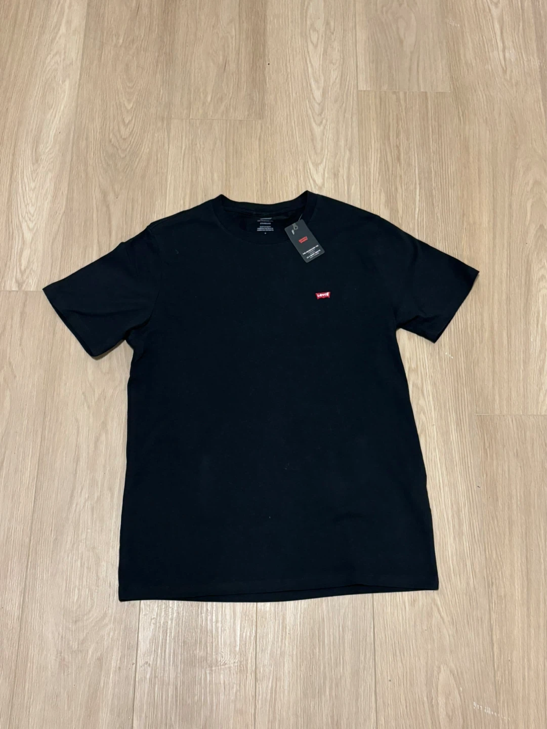 Levi's Black T-Shirt