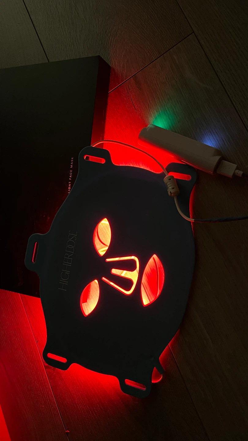 HigherDose Red Light Face Mask - photo 3