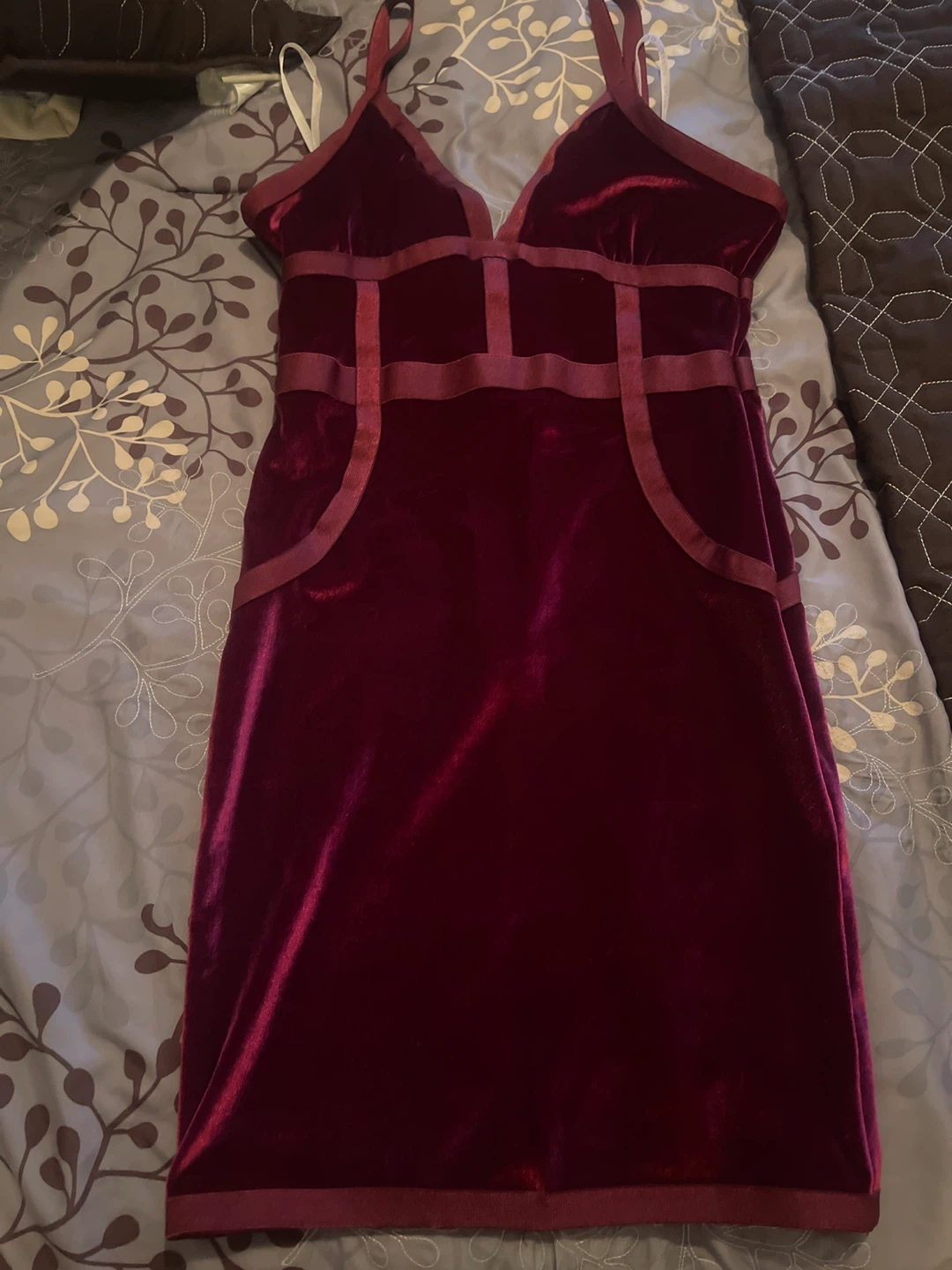 Guess Velour Dress - Burgundy