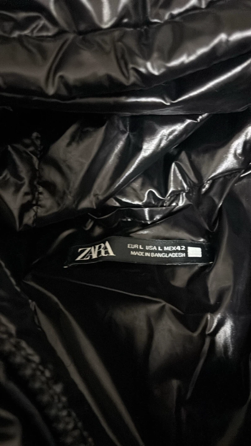 Zara Puffer Jacket with Hood - Black - Size L - photo 2