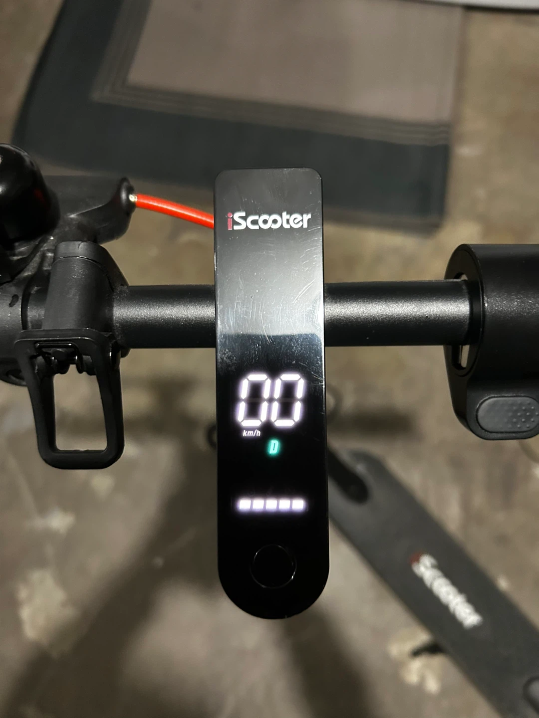 iScooter i9 Electric Scooter - photo 2