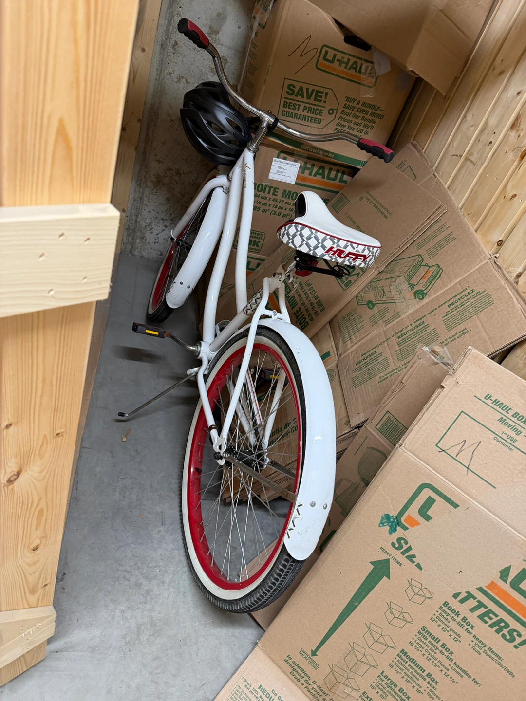 Beautiful White Cruiser Bike – Comfortable & Stylish - photo 3