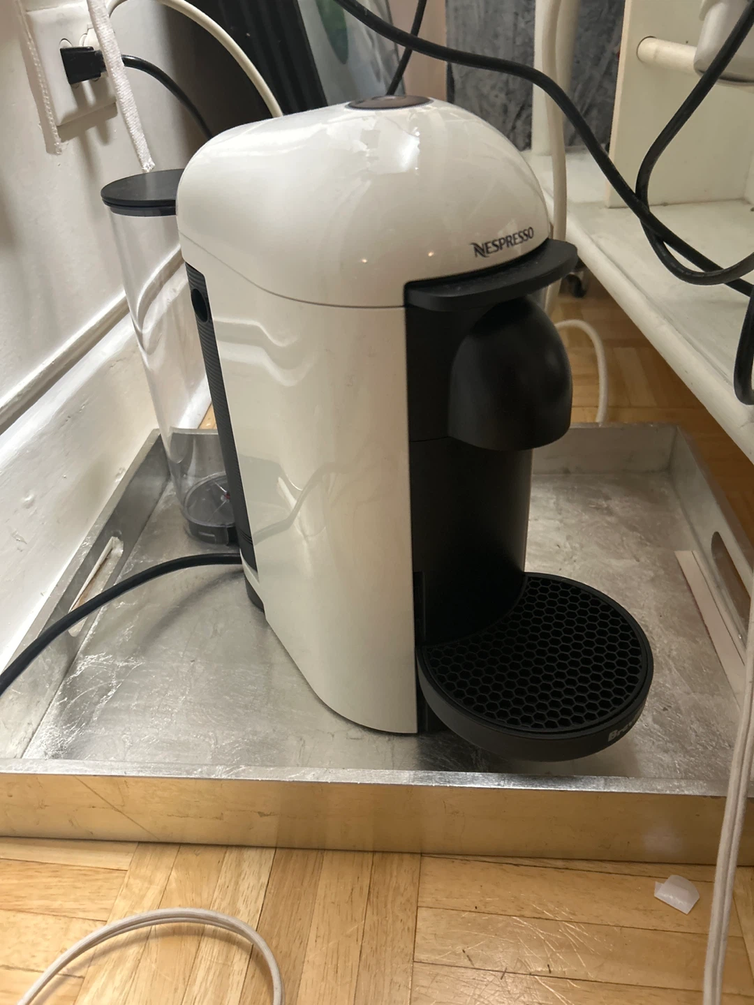 Nespresso with free serving tray - photo 2