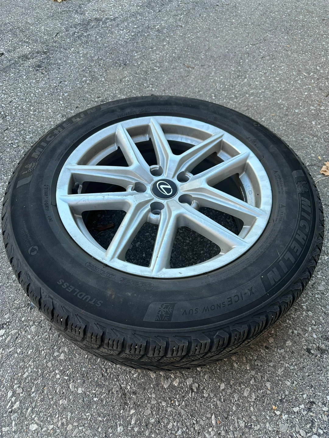 Michelin X-Ice Snow SUV Tire with Rim 225/65R17 - photo 5