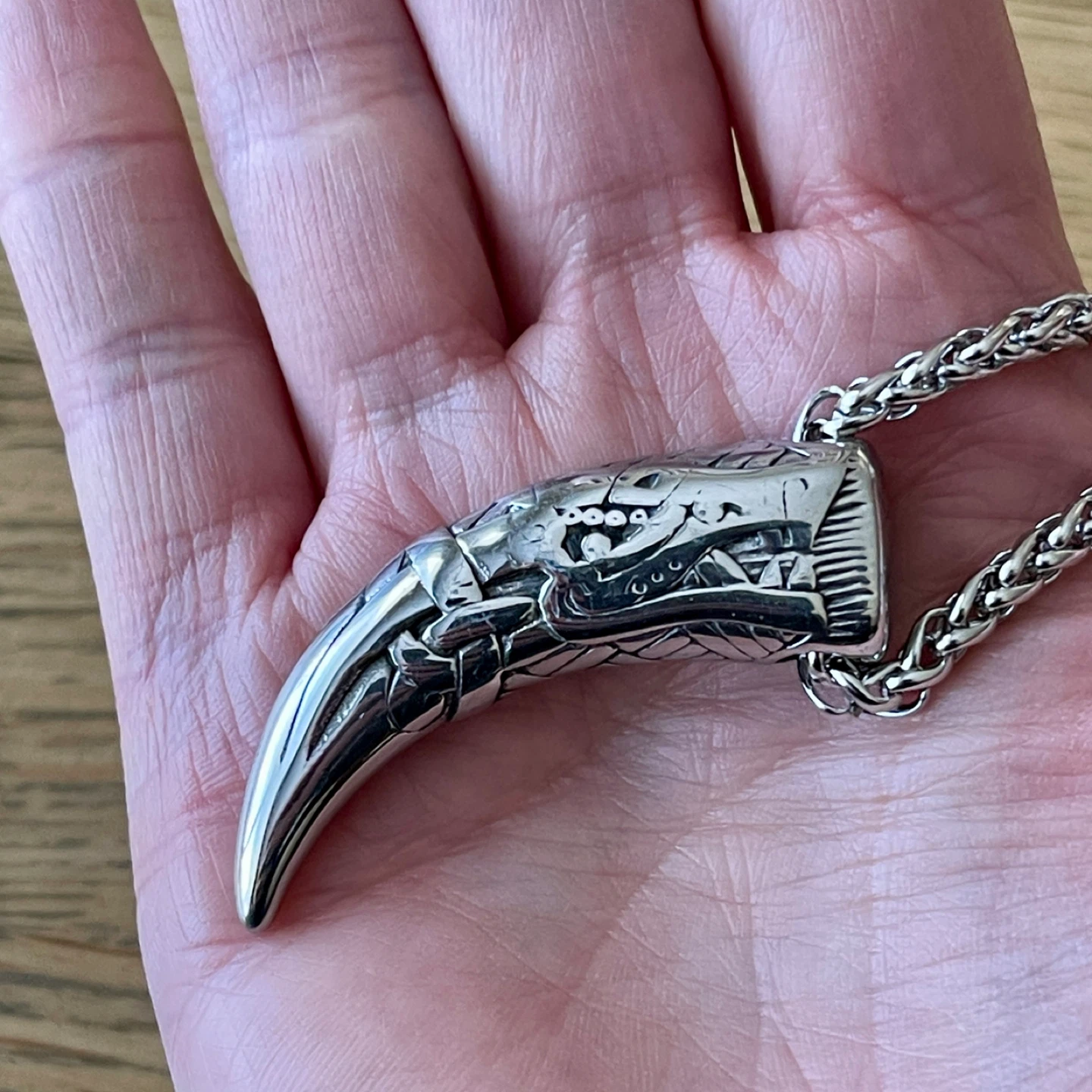 Viking-style wolf tooth Stainless steel necklace - photo 4
