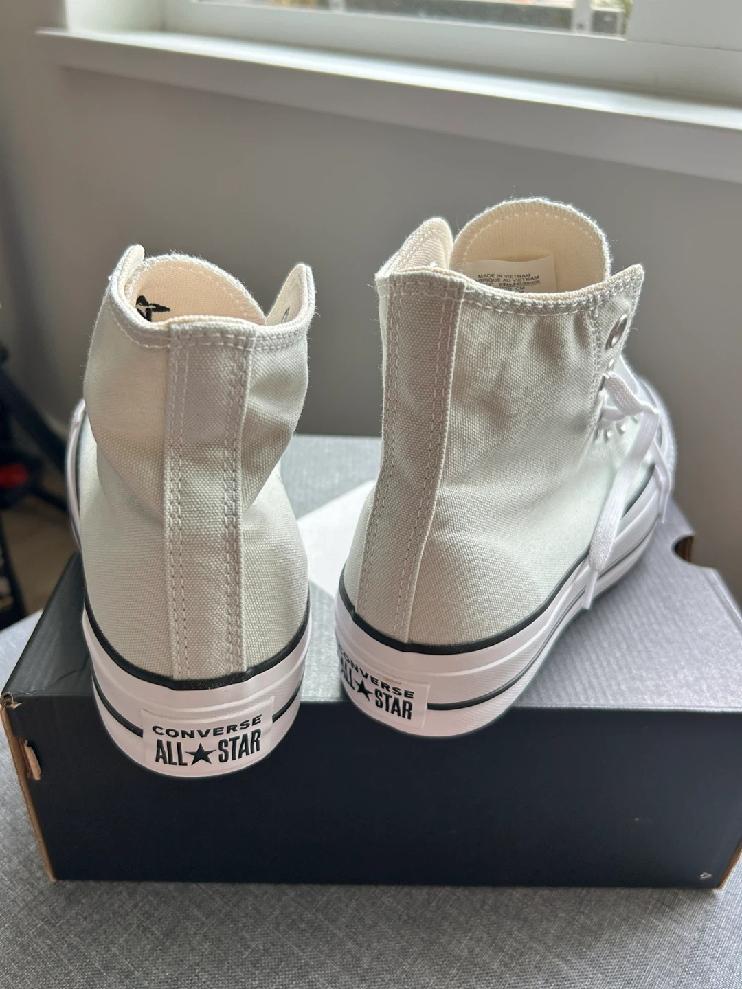 Brand new Converse Chuck Taylor All Star Lift Hi Sneakers - photo 2