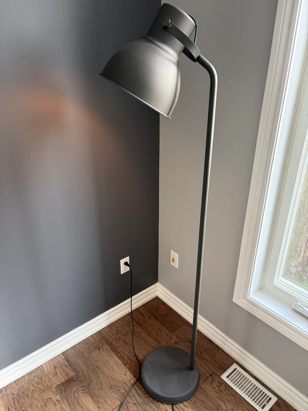 IKEA Floor Lamp - photo 2