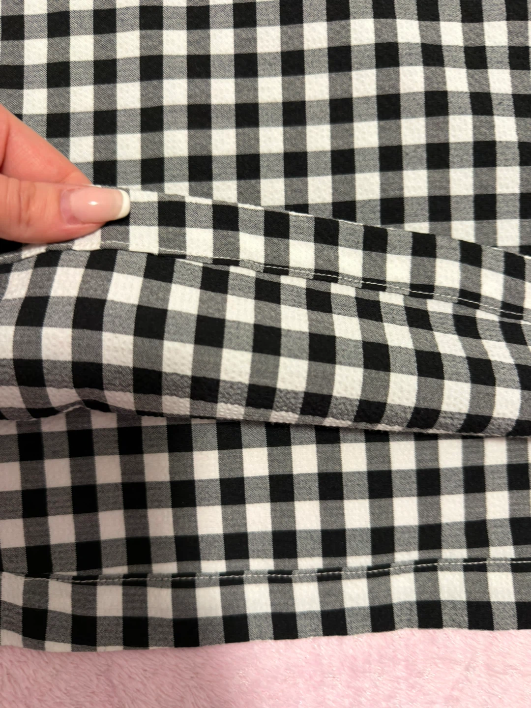 Black and White Gingham Dress with Tie Neck - photo 5