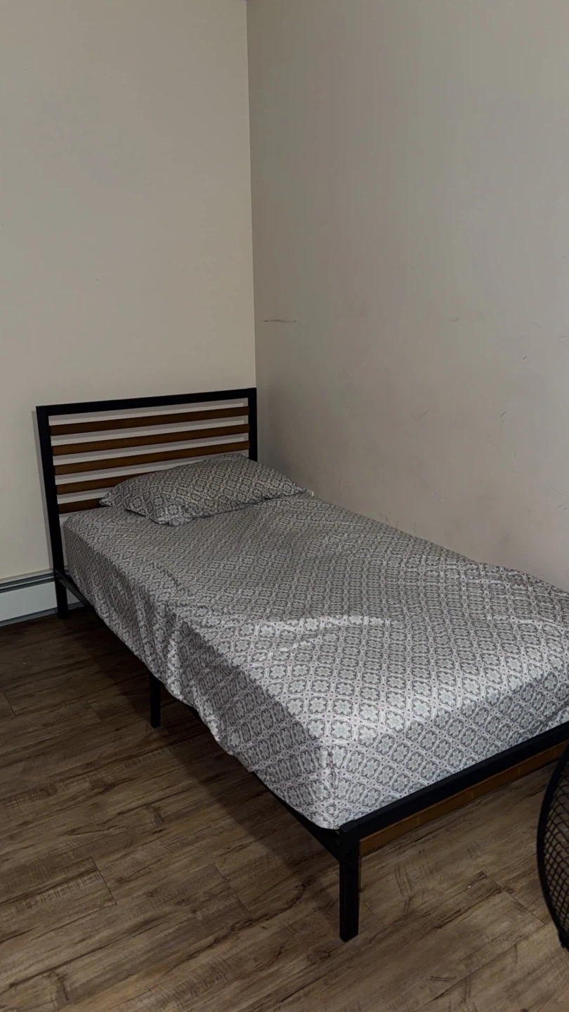 Single Bed Frame with Headboard and Bedding