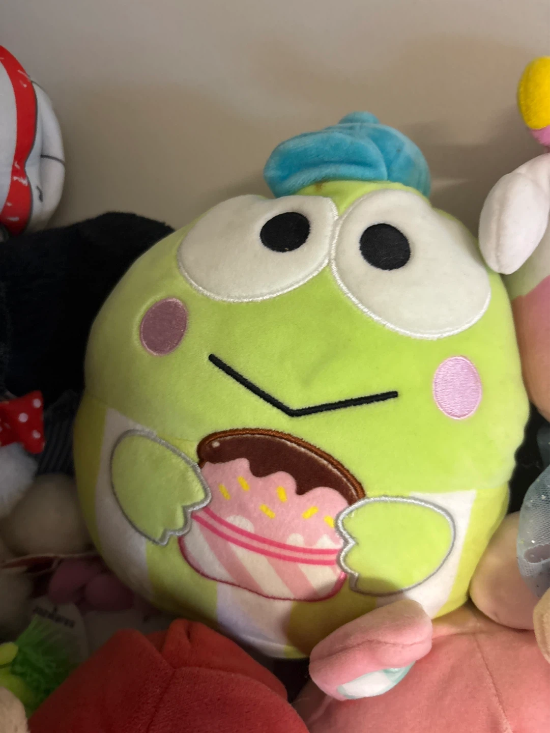 Keroppi Plush with Cake