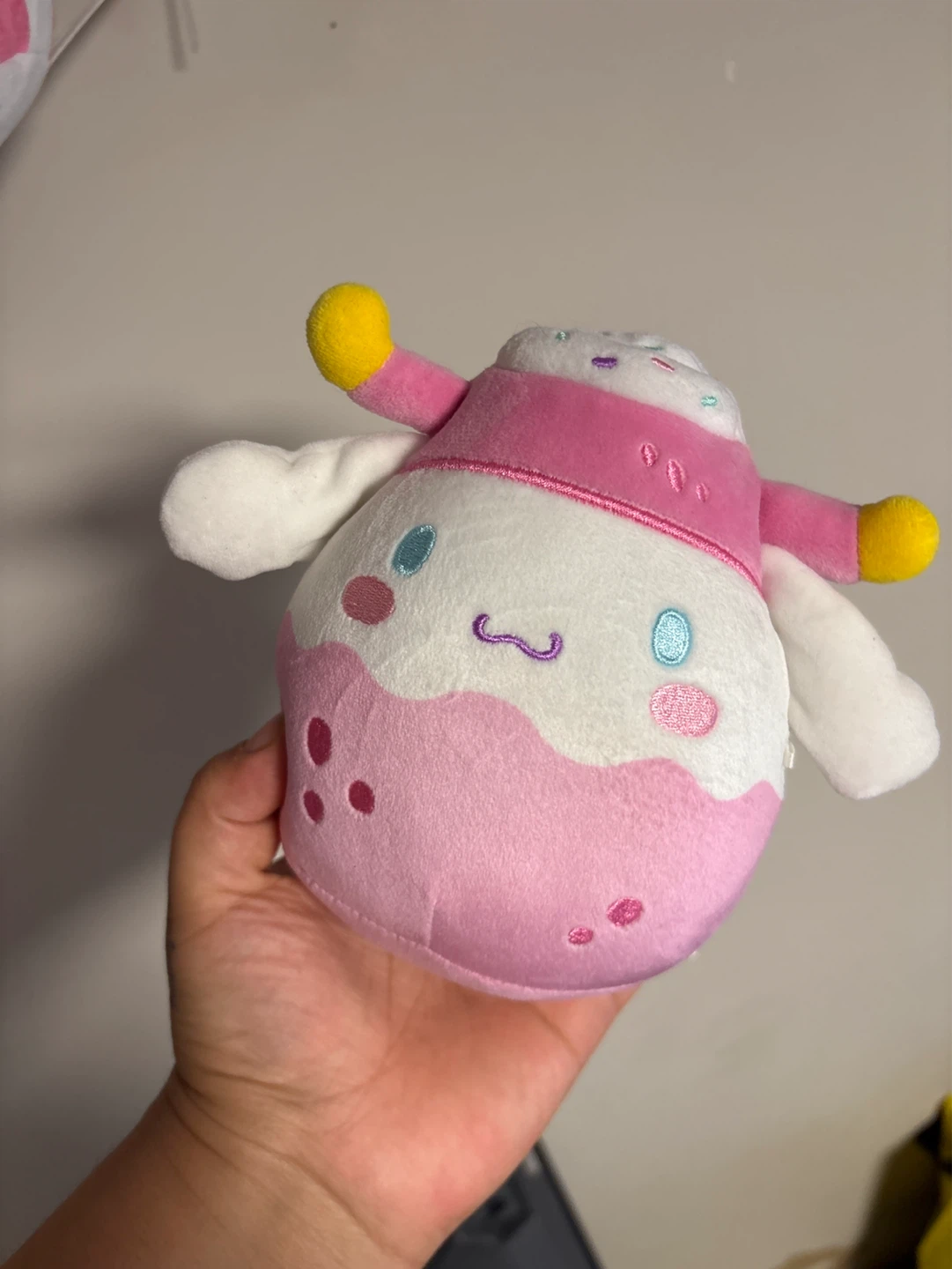 cinnamon roll plush