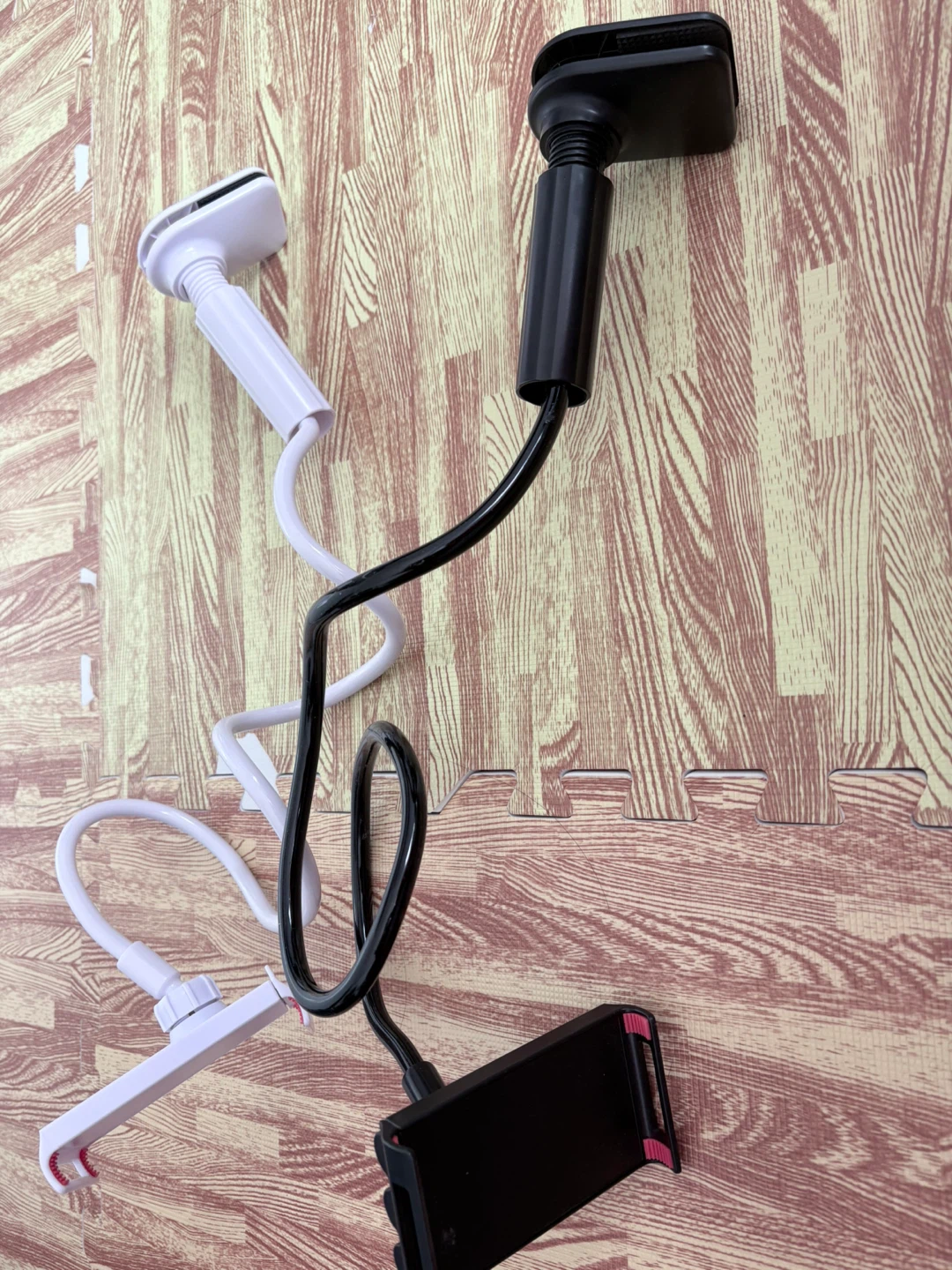 2 Adjustable Lazy Phone Holder Stand