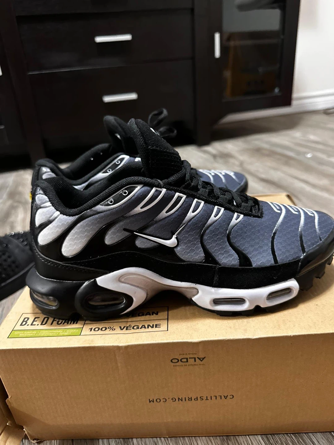 Nike Air Max Plus TN SE Men's Shoes - photo 2