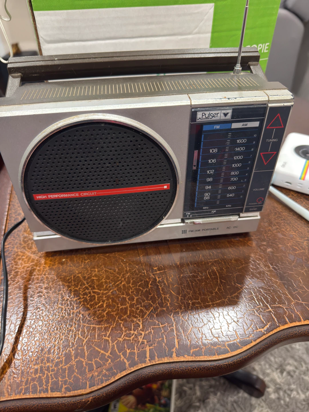 Pulser FM/AM Portable Radio - photo 3