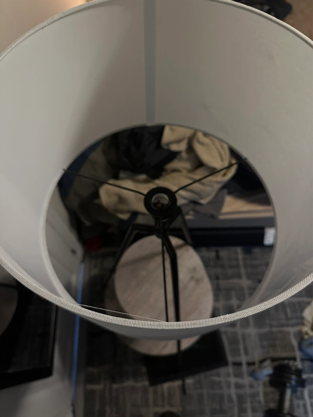 Floor Lamp with 2 Shelves - photo 5