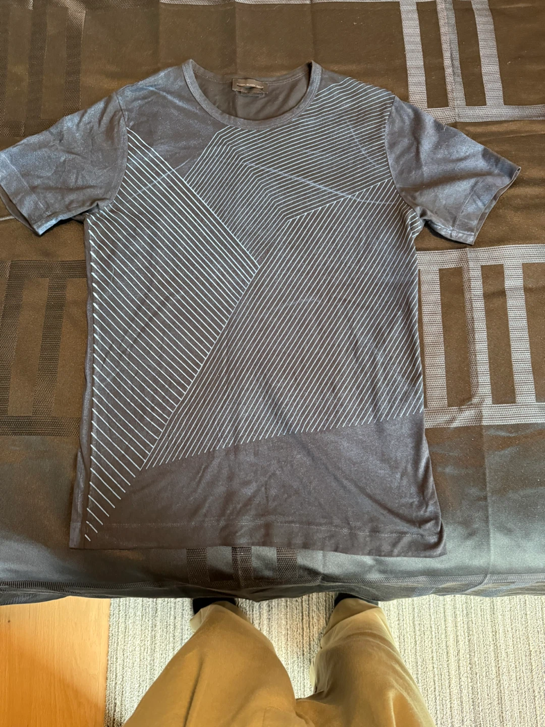Grey Graphic T-Shirt - photo 2