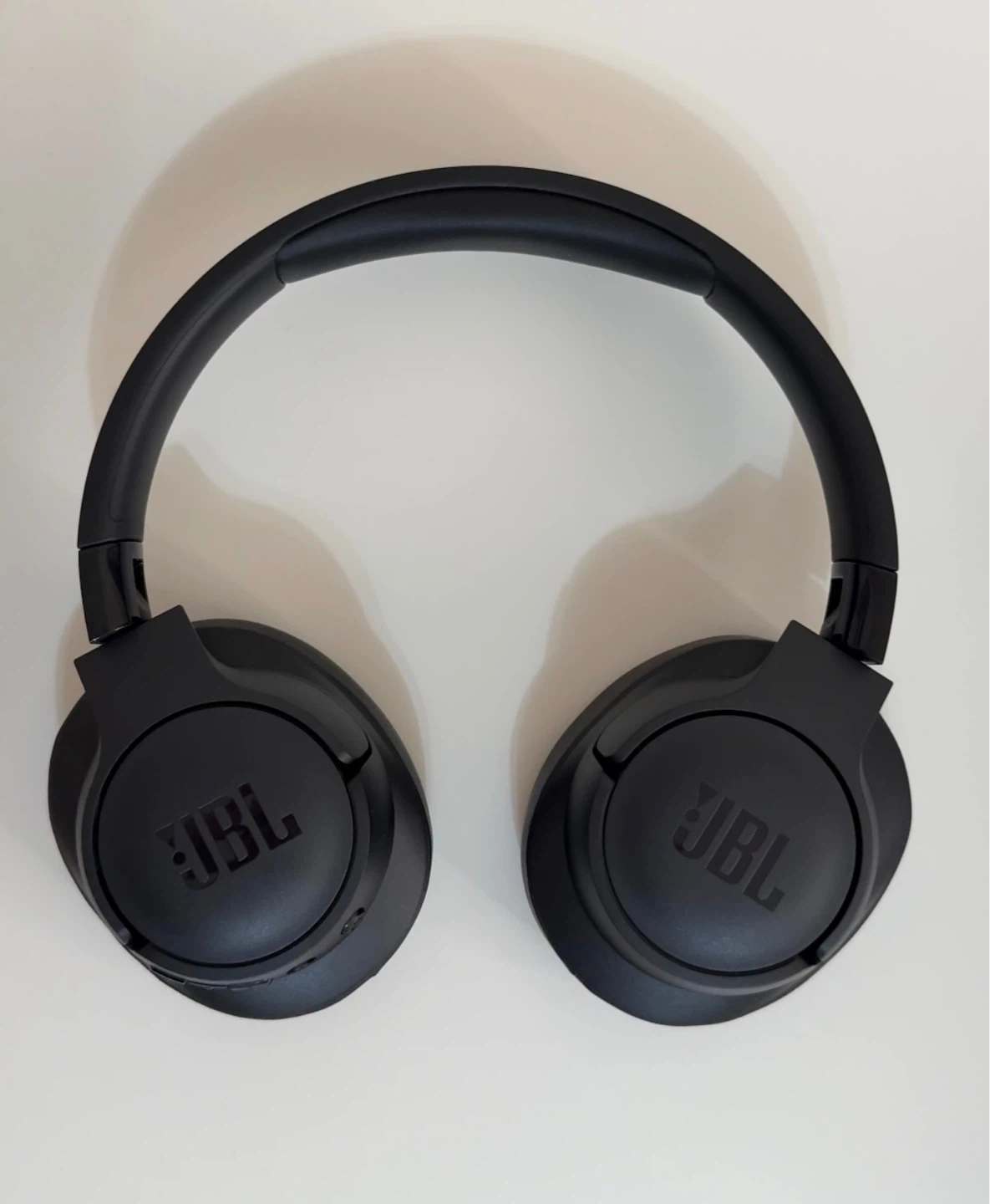 JBL Tune 720BT Wireless Headphones - Black - photo 3
