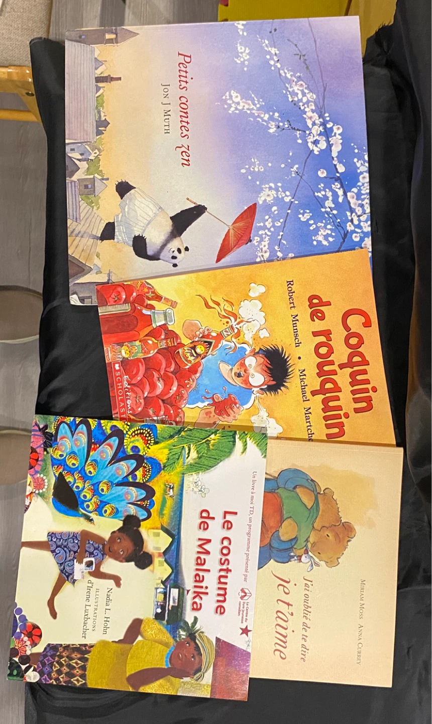 Collection of French Children's Books - photo 5