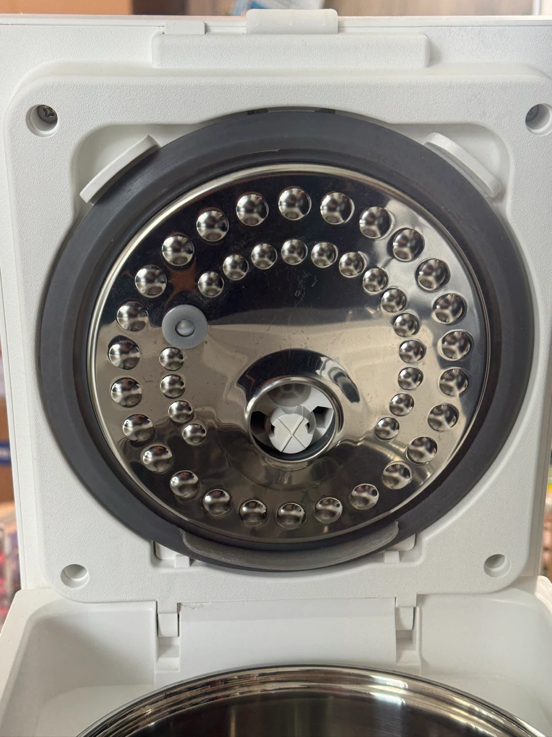 Livatro stainless steel warm mist humidifier - photo 3