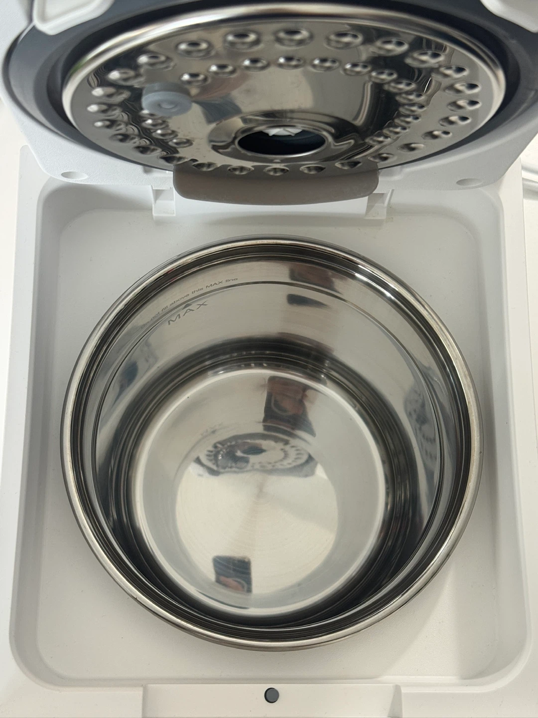 Livatro stainless steel warm mist humidifier - photo 2
