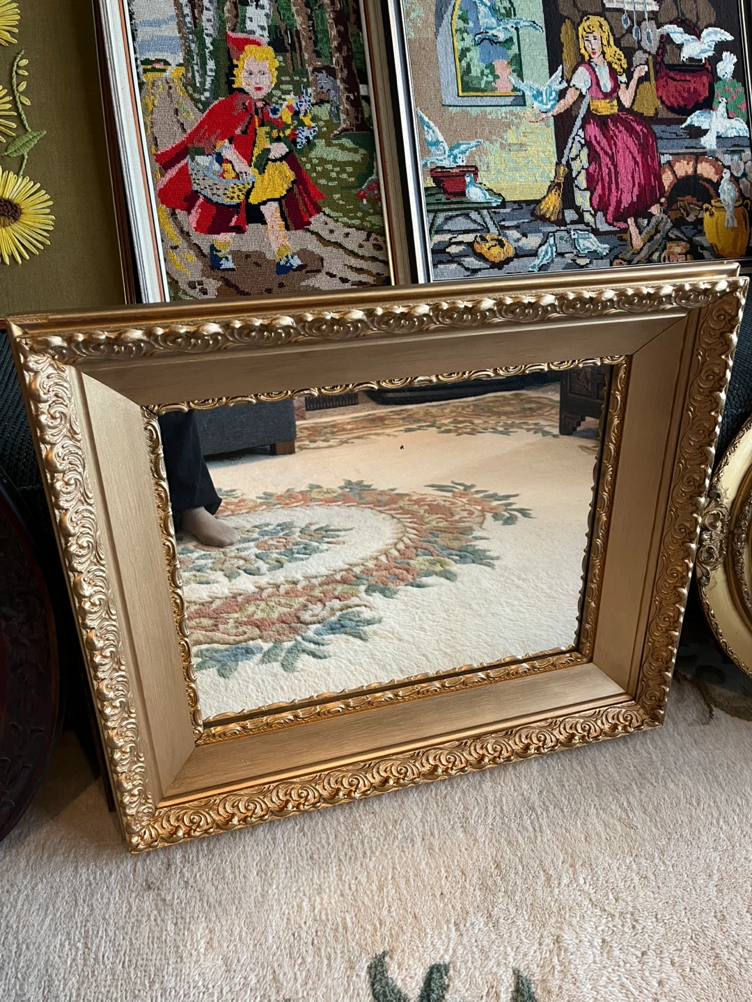 Antique Ornate Wood Gold Frame Mirror