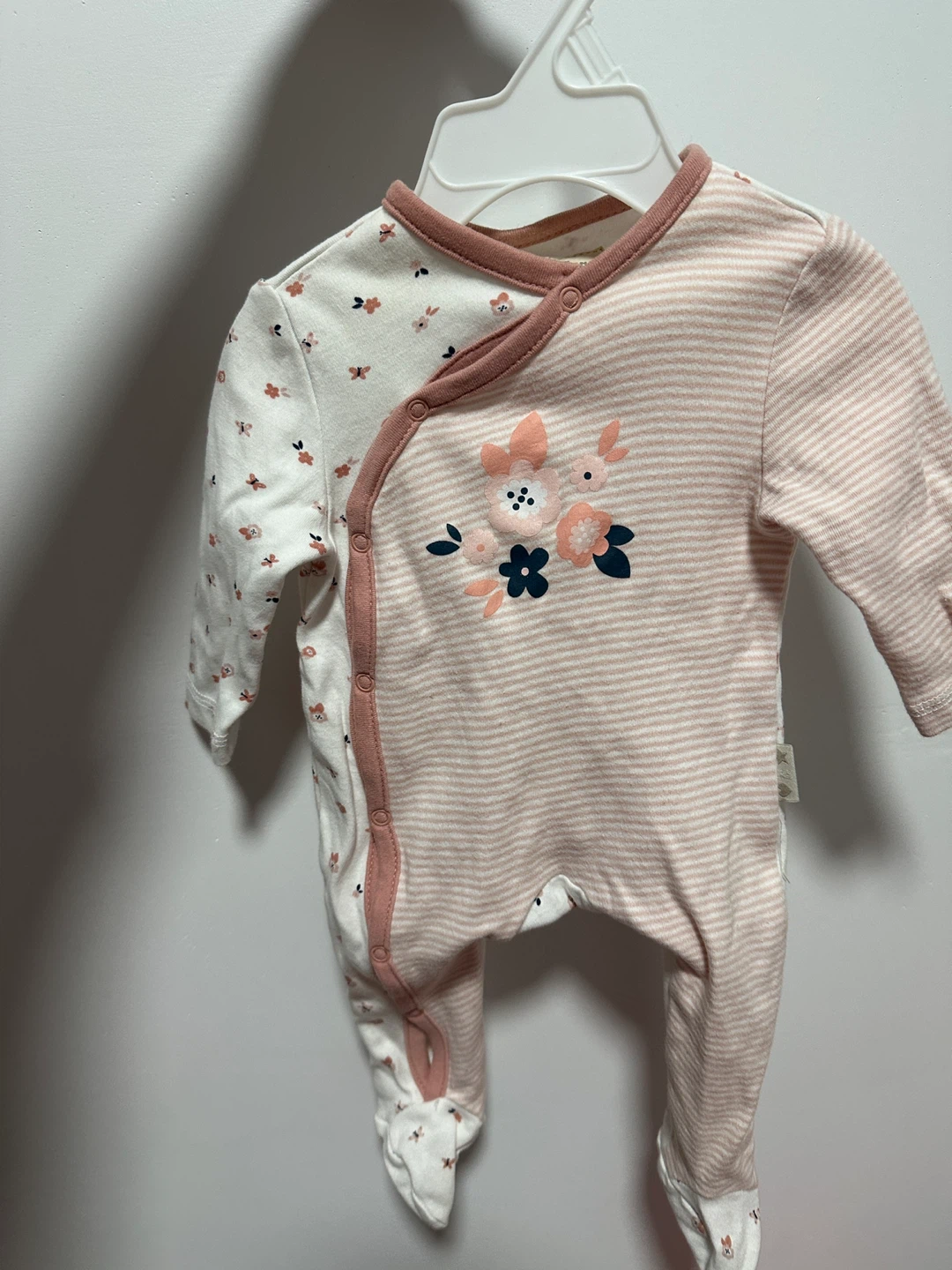 Carter's Newborn Pink Cherry & Floral Footie Pajamas (2 Pack) - photo 3