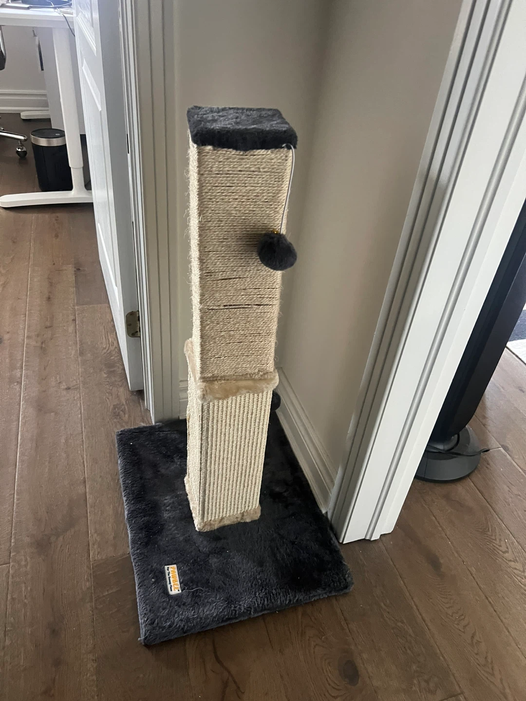 32” Cat Scratching Post - photo 4