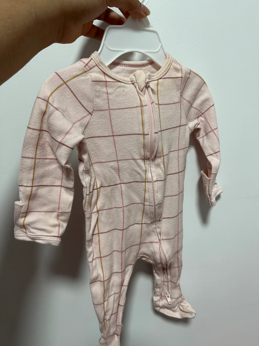 Cloud Island Newborn Baby Onesies - 4 Pack - photo 4