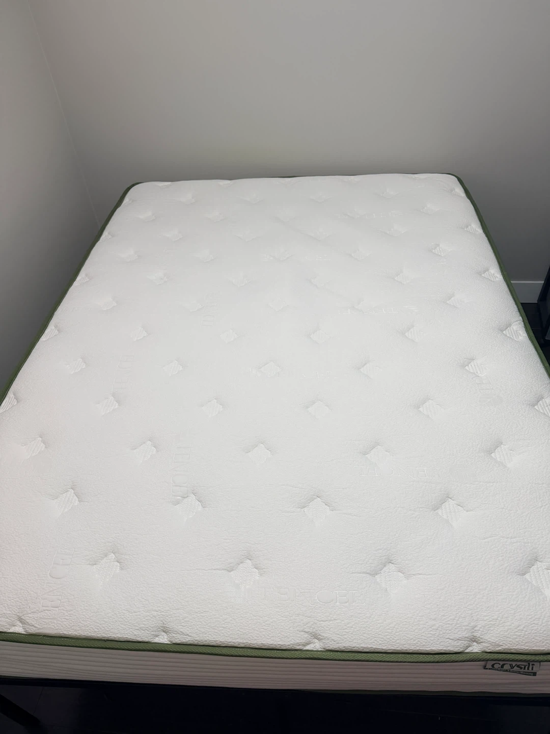 Queen Mattress – 12 inch Hybrid (Crystli) | Like New Condition - photo 3