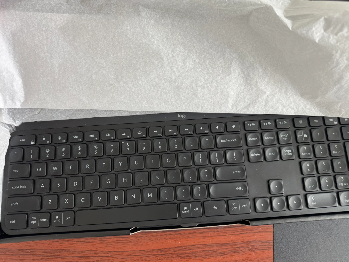 Logitech MX Keys Wireless Illuminated Keyboard - photo 2