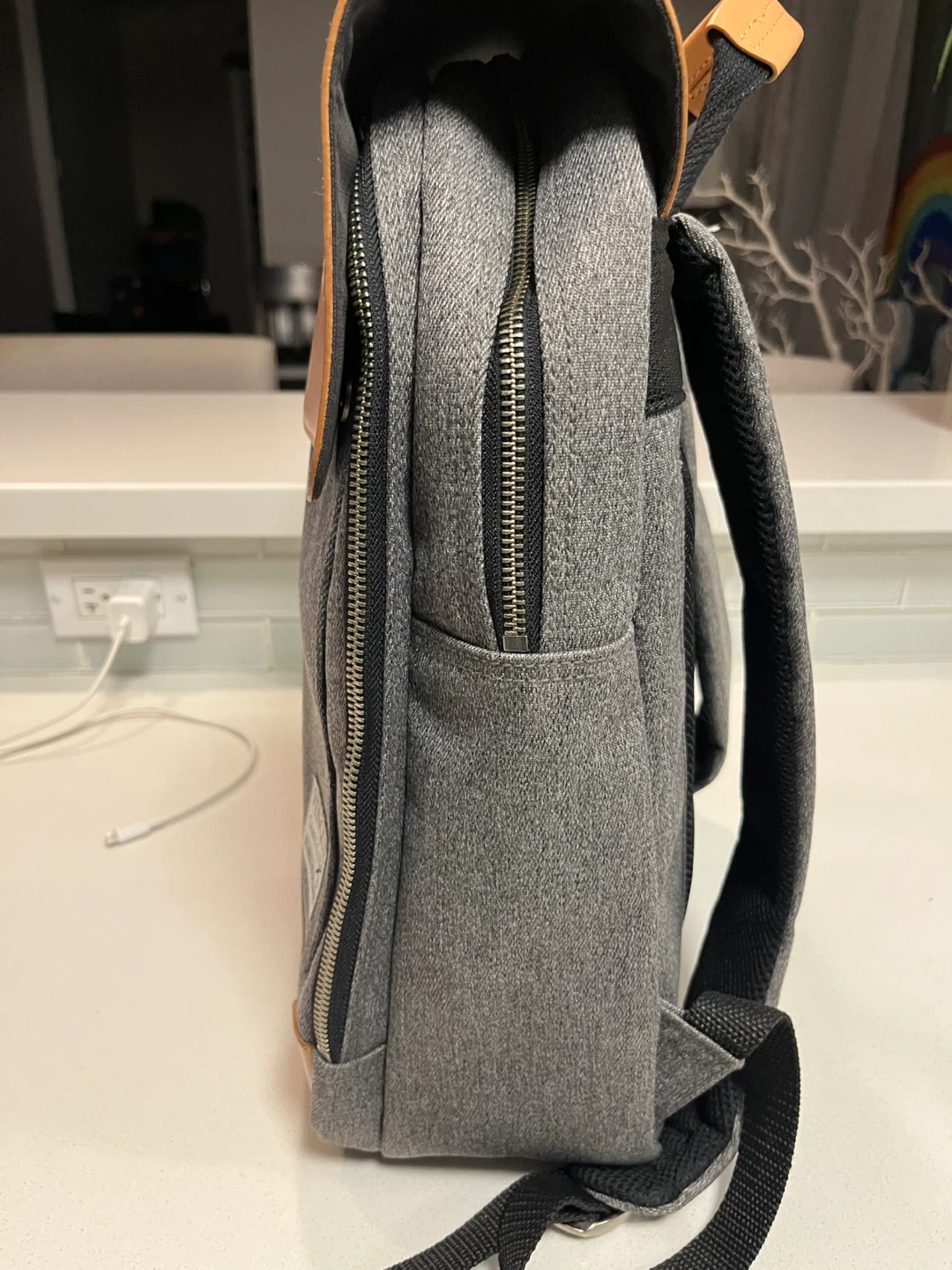 VENQUE Grey Backpack - photo 4