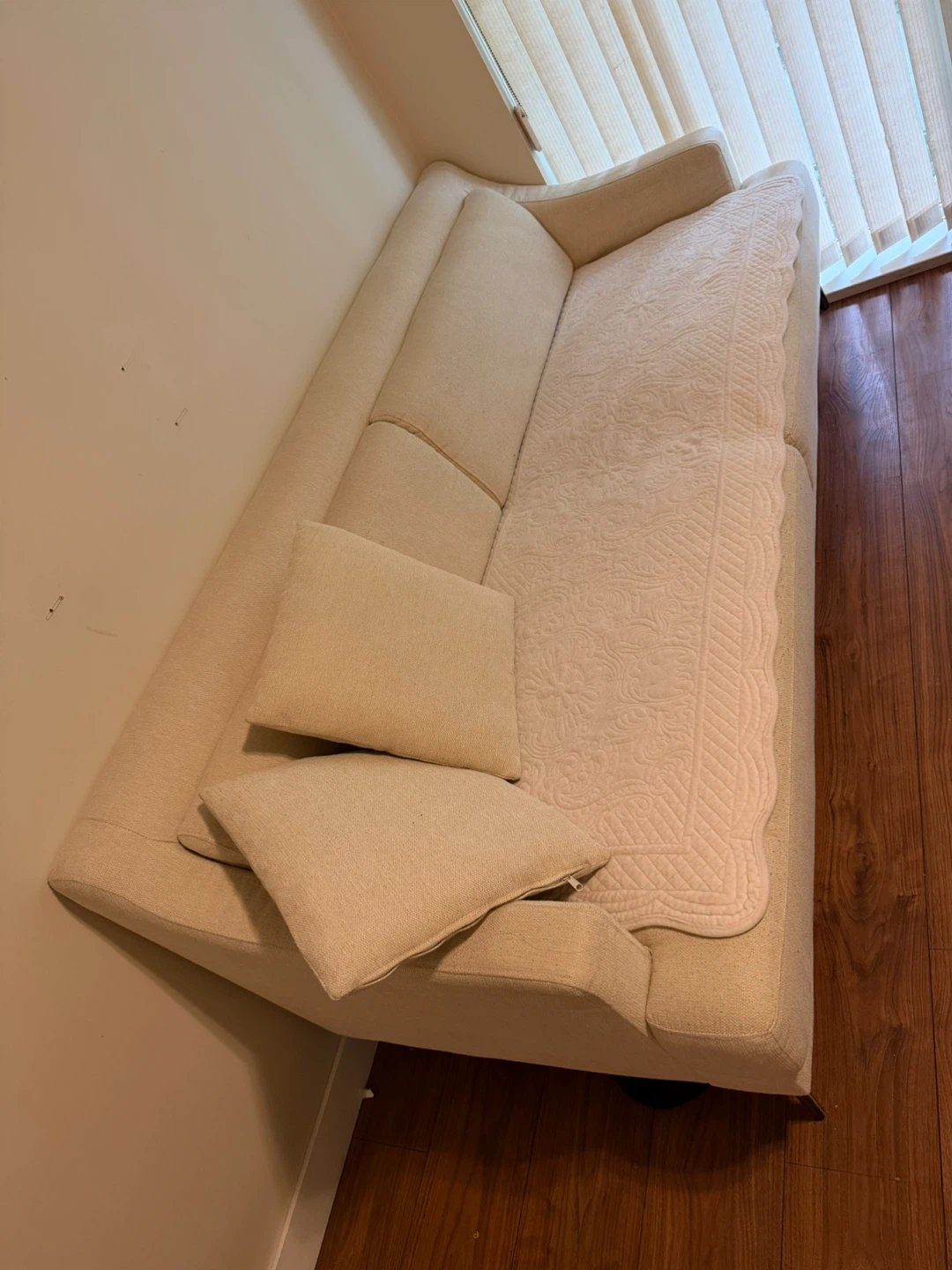 Cream Sofa with Cushions & Quilted sofa pad - photo 2