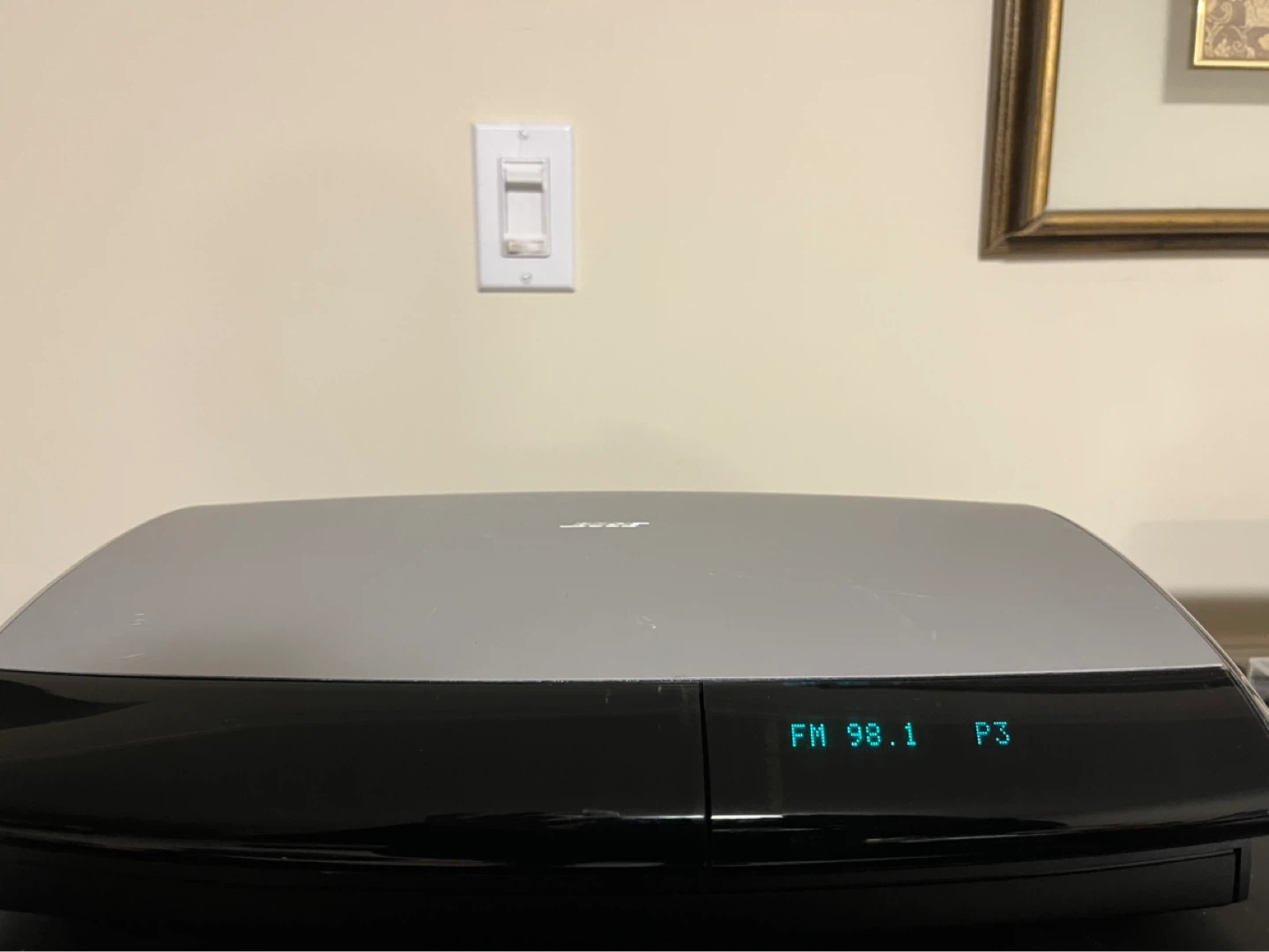 Bose AV18 Media Center - photo 2