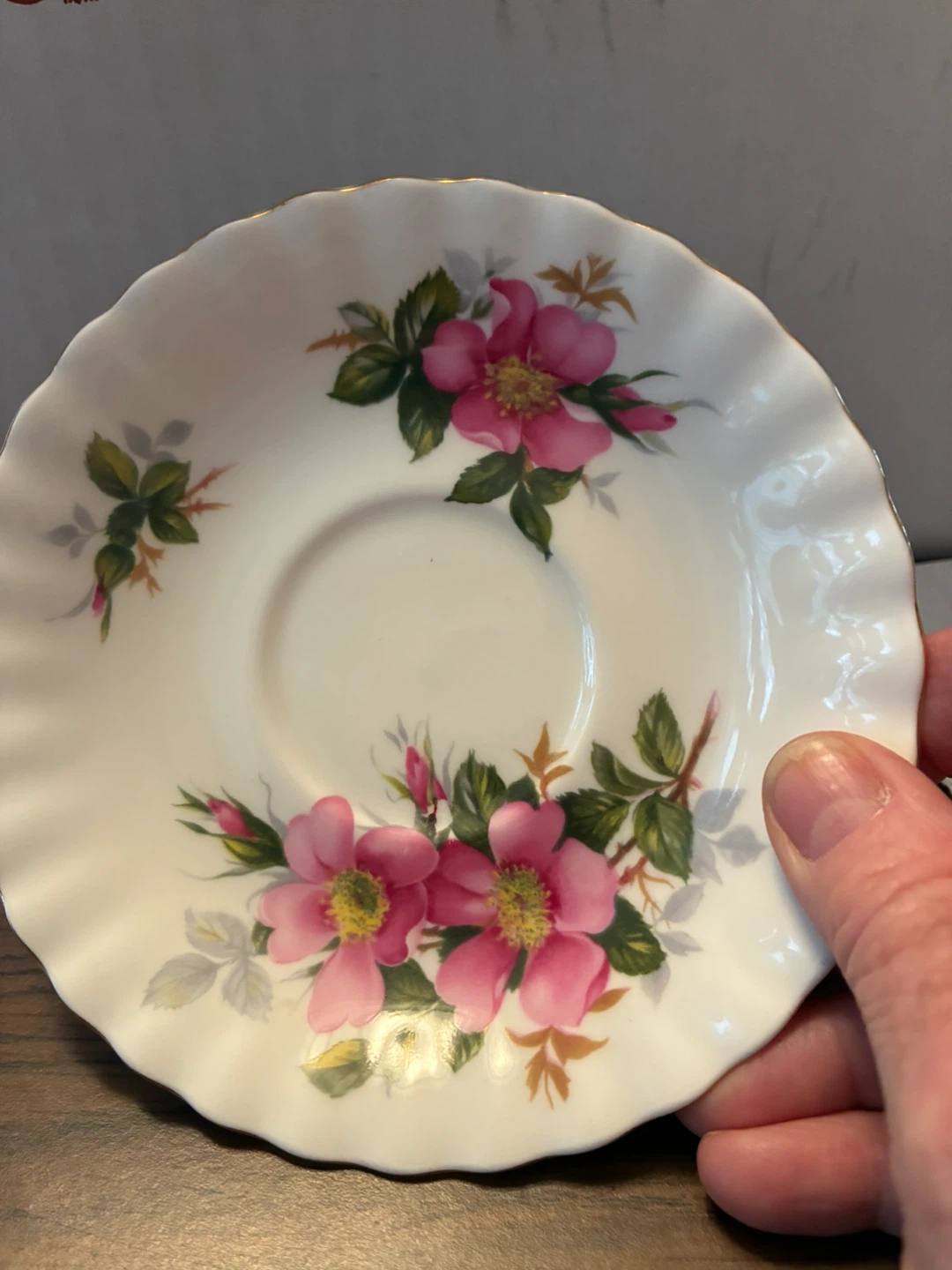Royal Albert "Prairie Rose" Bone China Teacup and Saucer Set - photo 2