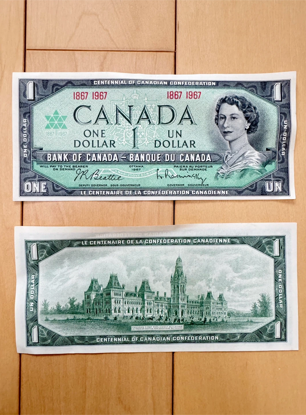 Vintage $1 and $2 Canadian Bills - photo 4