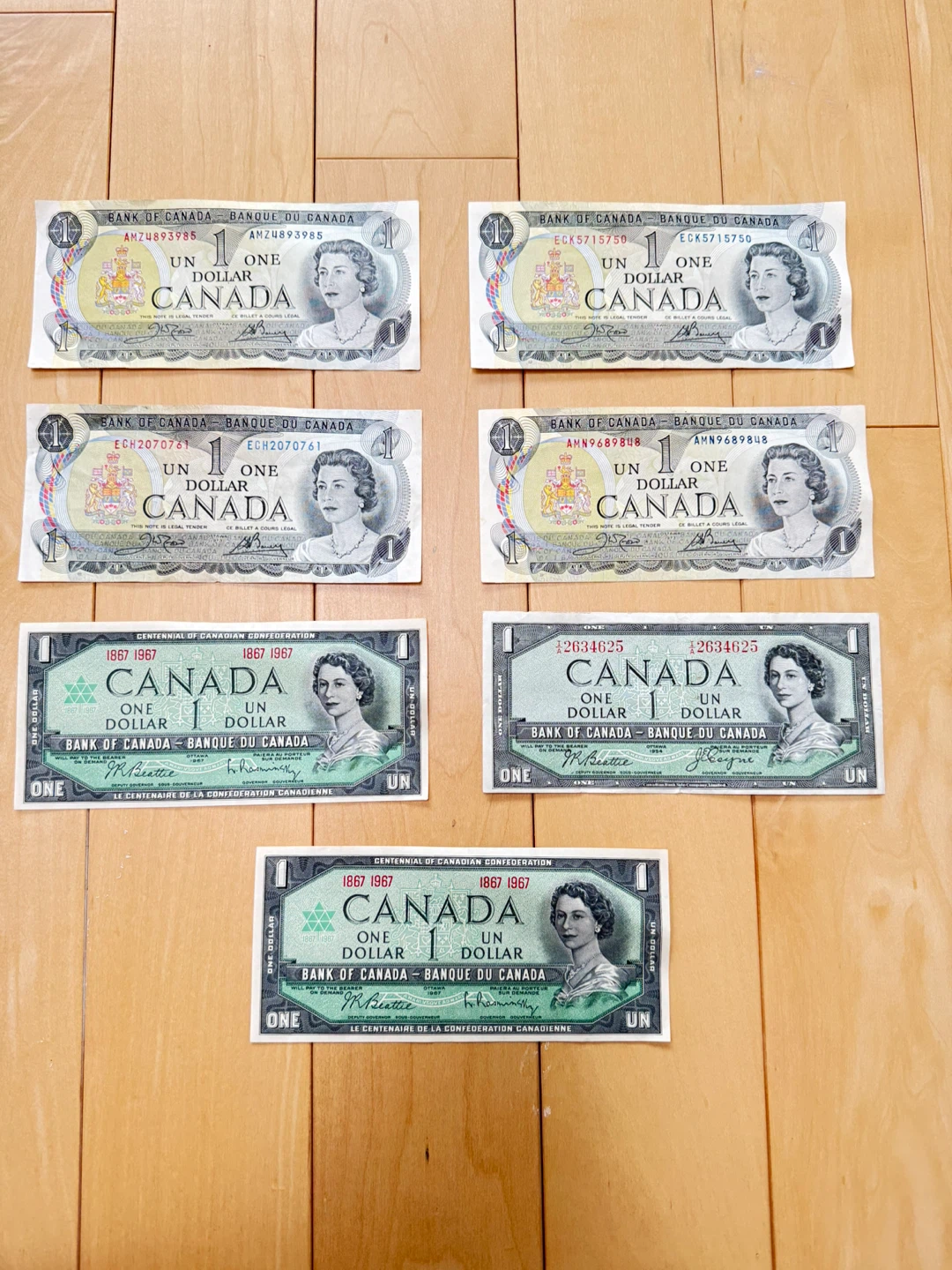 Vintage $1 and $2 Canadian Bills