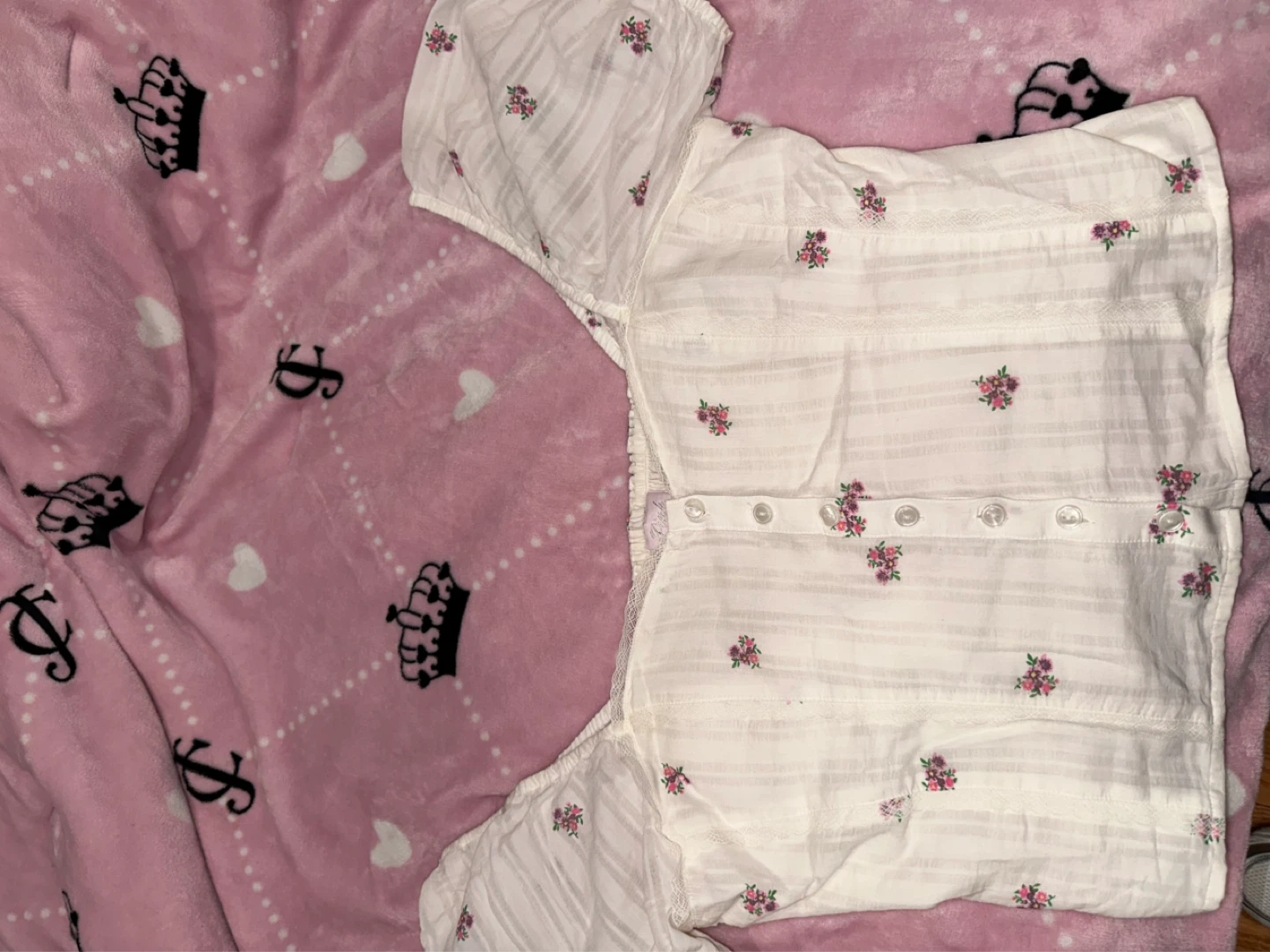 White Floral Puff Sleeve Button-Up Blouse - photo 3