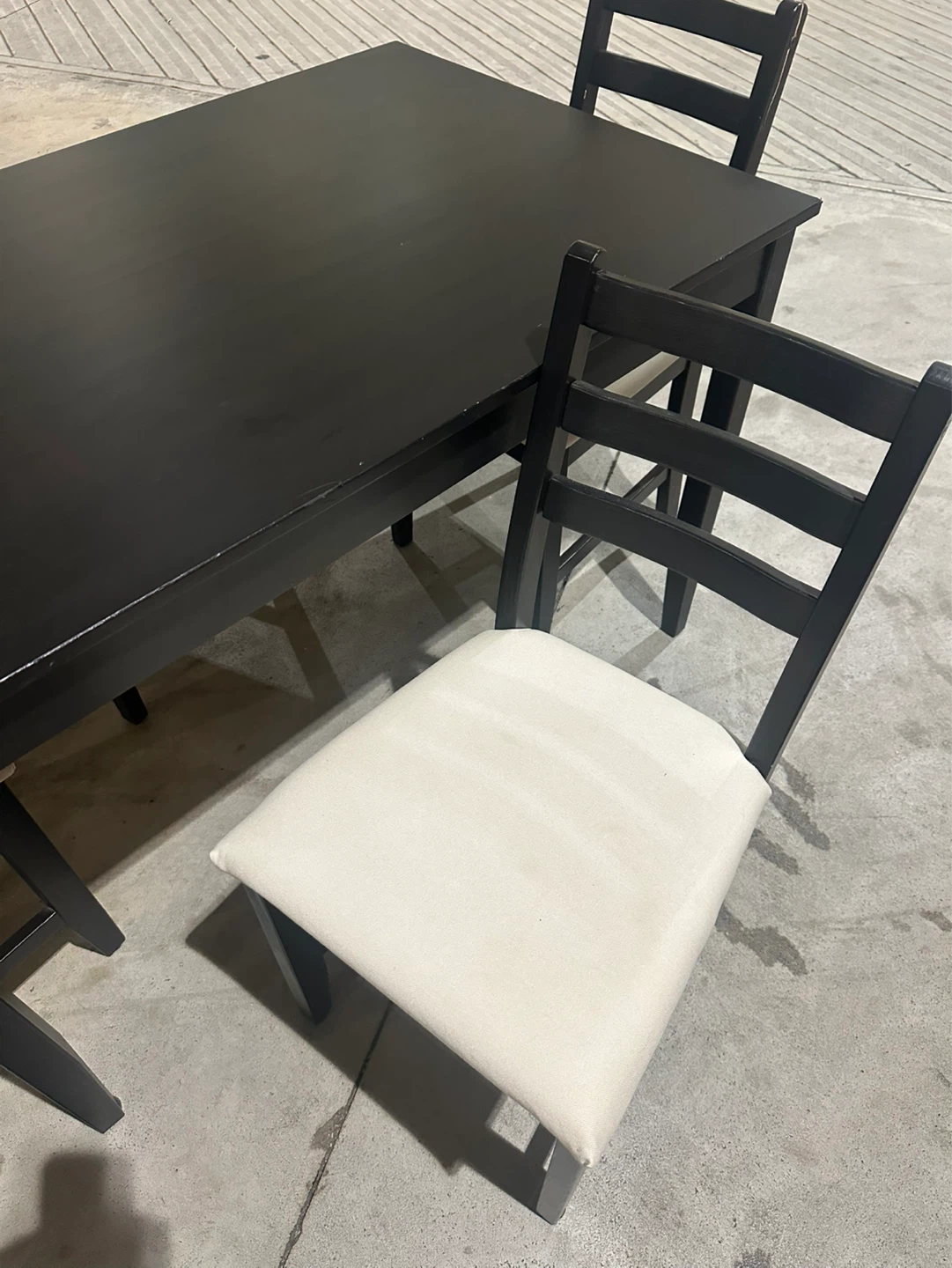 Black table and 4 chairs *FREE DELIVERY - photo 3