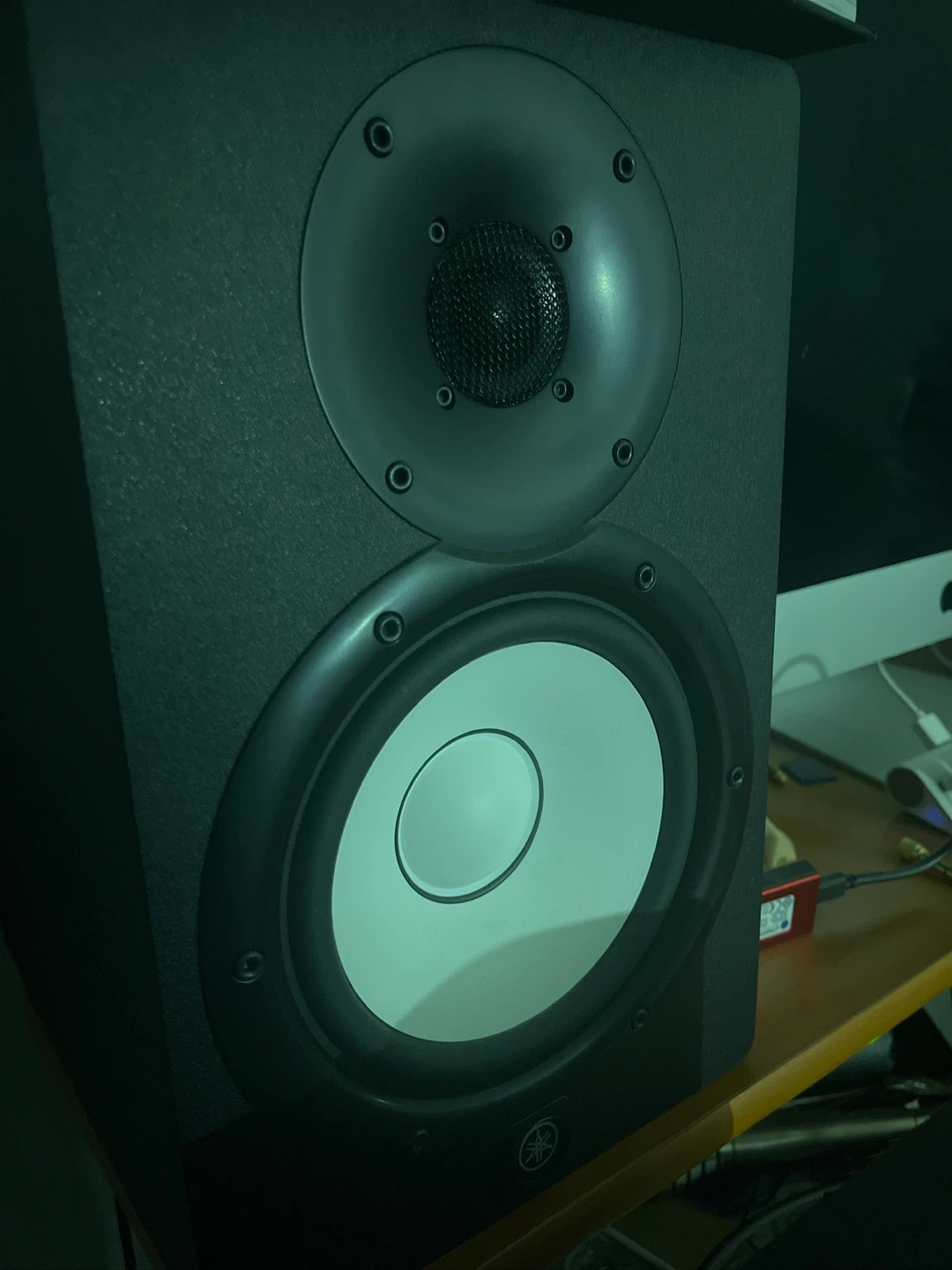 Yamaha HS7 Studio Monitor Speakers - photo 2