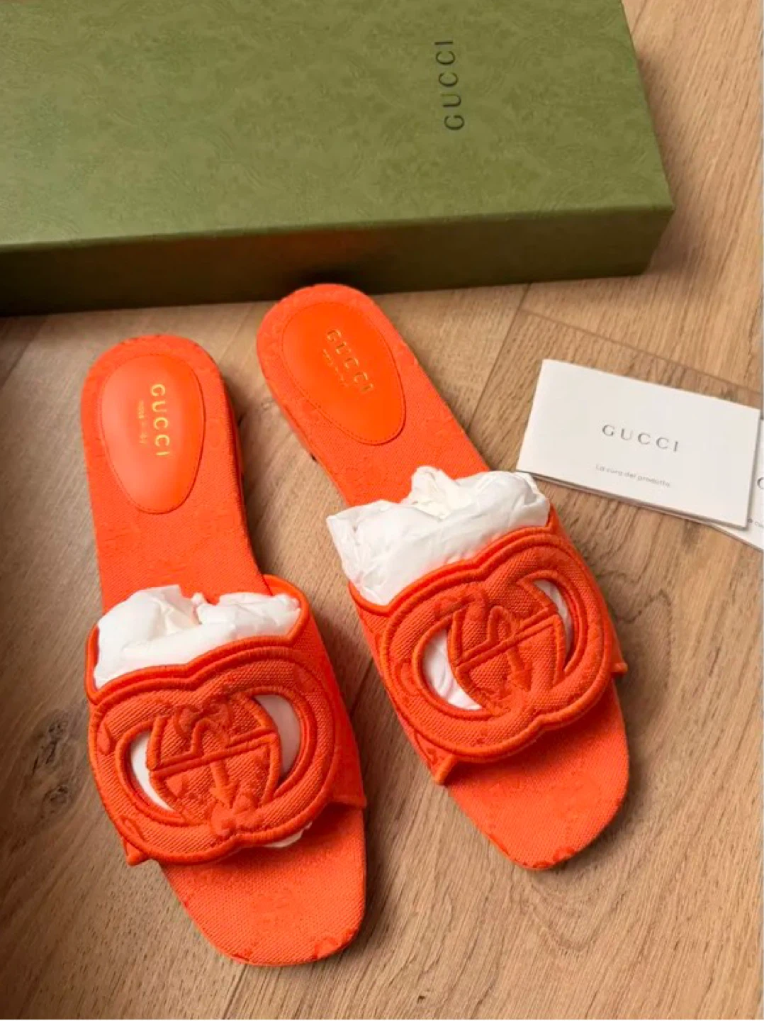 Gucci Orange Slides - photo 3